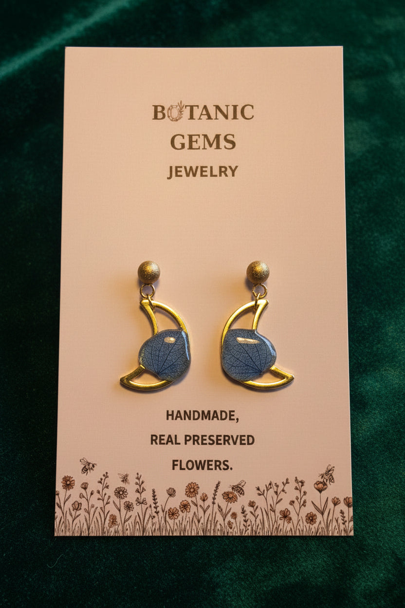 Moon earrings with real flowers for weddings, communions, baptisms, gifts 