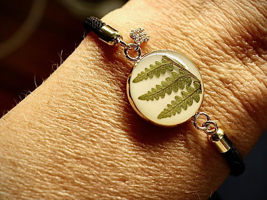 Handmade bracelet featuring real Irish ferns preserved in resin, Irish botanical jewelry by Botanic Gems Jewelry